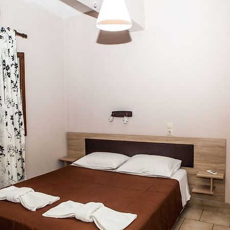 Eleana Apartments And Studios Agios Georgios (Corfu) Exterior foto